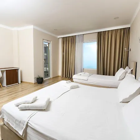 Adea 4* Vlorë